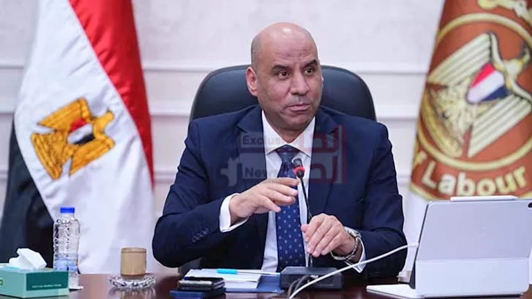 وزير العمل يُعلن رسمياً موعد إجازة 23 يوليو للقطاع الخاص 1 22