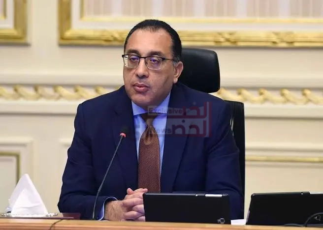 مصطفى مدبولي يهنئ الرئيس السيسي بالذكرى الـ 74 لثورة 23 يوليو الخالدة 1 333