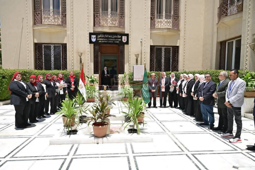 مجلس جامعة القاهرة يفتتح المقر الجديد لشئون ودعم الطلاب الوافدين 2 FB IMG 1783830611268