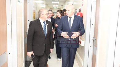 جولة تفقدية لمركز طب الأسرة بجامعة قناة السويس لتعزيز خدمات التأمين الصحي الشامل 5 FB IMG 1784168994797