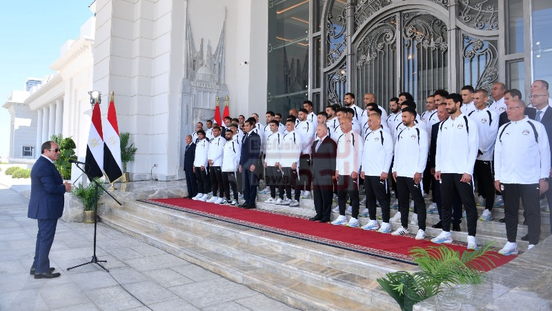 الرئيس و منتخب