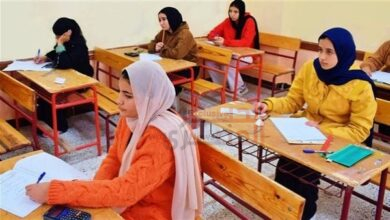 حالة ولادة مفاجئة لطالبة أثناء امتحان اللغة الإنجليزية لثانوية عامة 2026 بلجنة مدرسة جمال عبد الناصر في الدقي 4 لجان ثانويه عامه