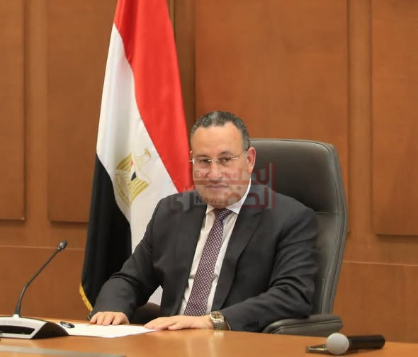وزير التعليم العالي يعلن صدور قرارات جمهورية بتعيين قيادات جامعية جديدة 3 22