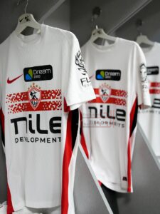 الزمالك يصل ستاد القاهرة استعداداً لمواجهة أبوقير للاسمدة بالدوري 3 الزمالك